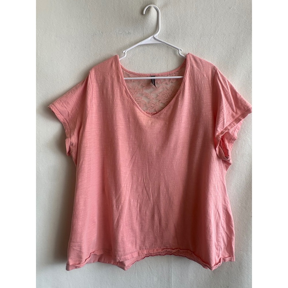 Massini Women Pink Lace Yoke V-Neck Short Sleeve Top 3X